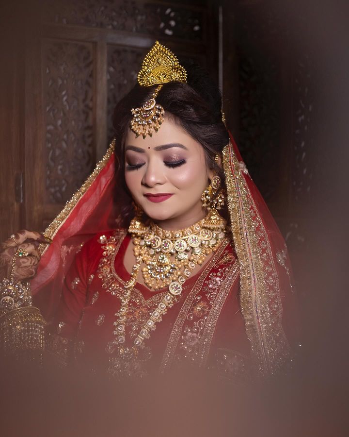 New Looks Makeup Studio