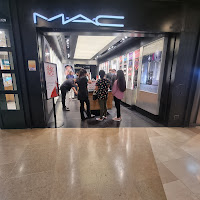 Mac Makeup Studio
