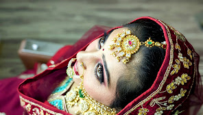 Glowing Pearls Salon