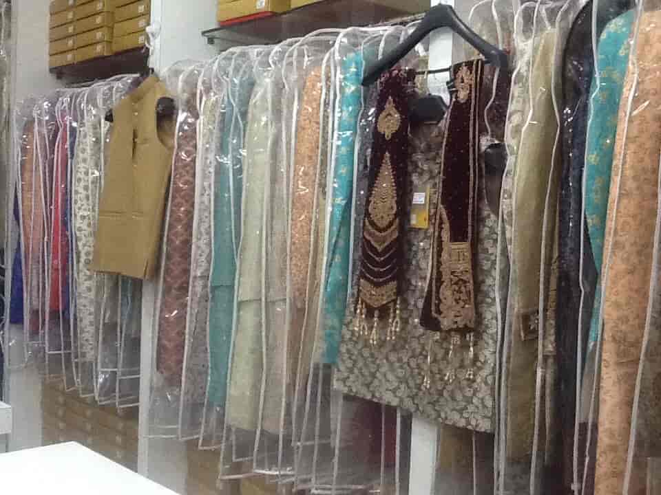 Badhai Wedding Dresses