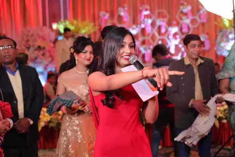 Anchor Priyal Pathak