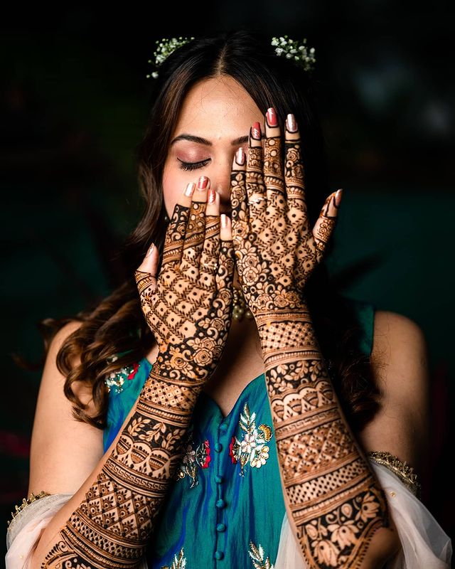 Puja N Mehndi Art 