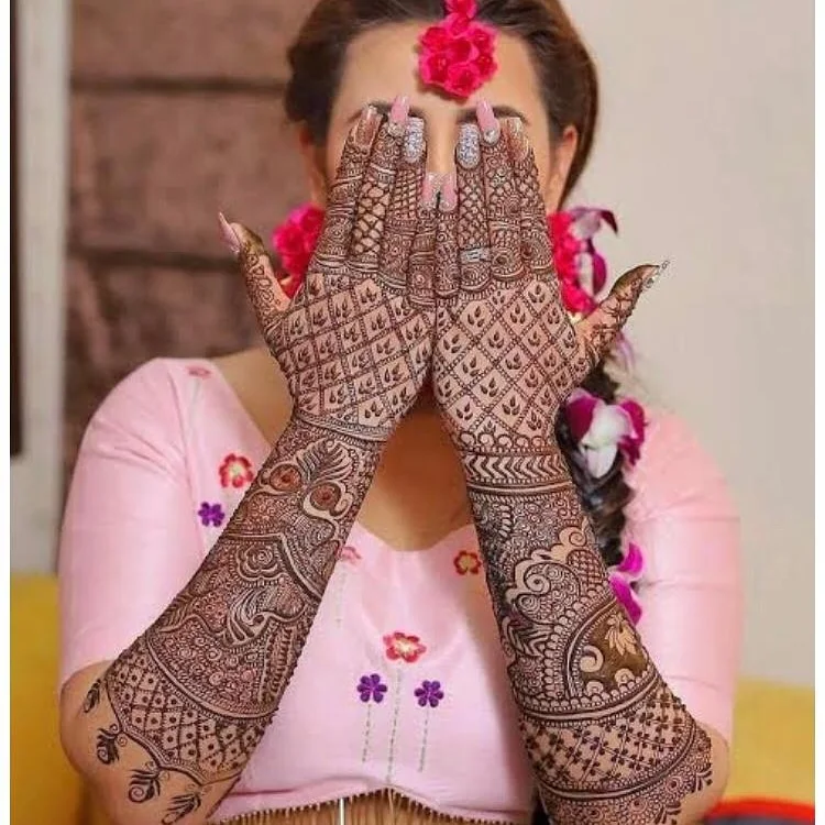 Bablu mehandi arts