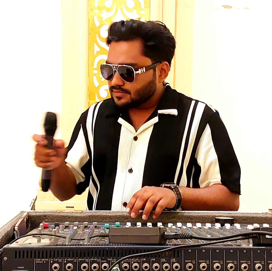 Anchor Saurav Suryansh